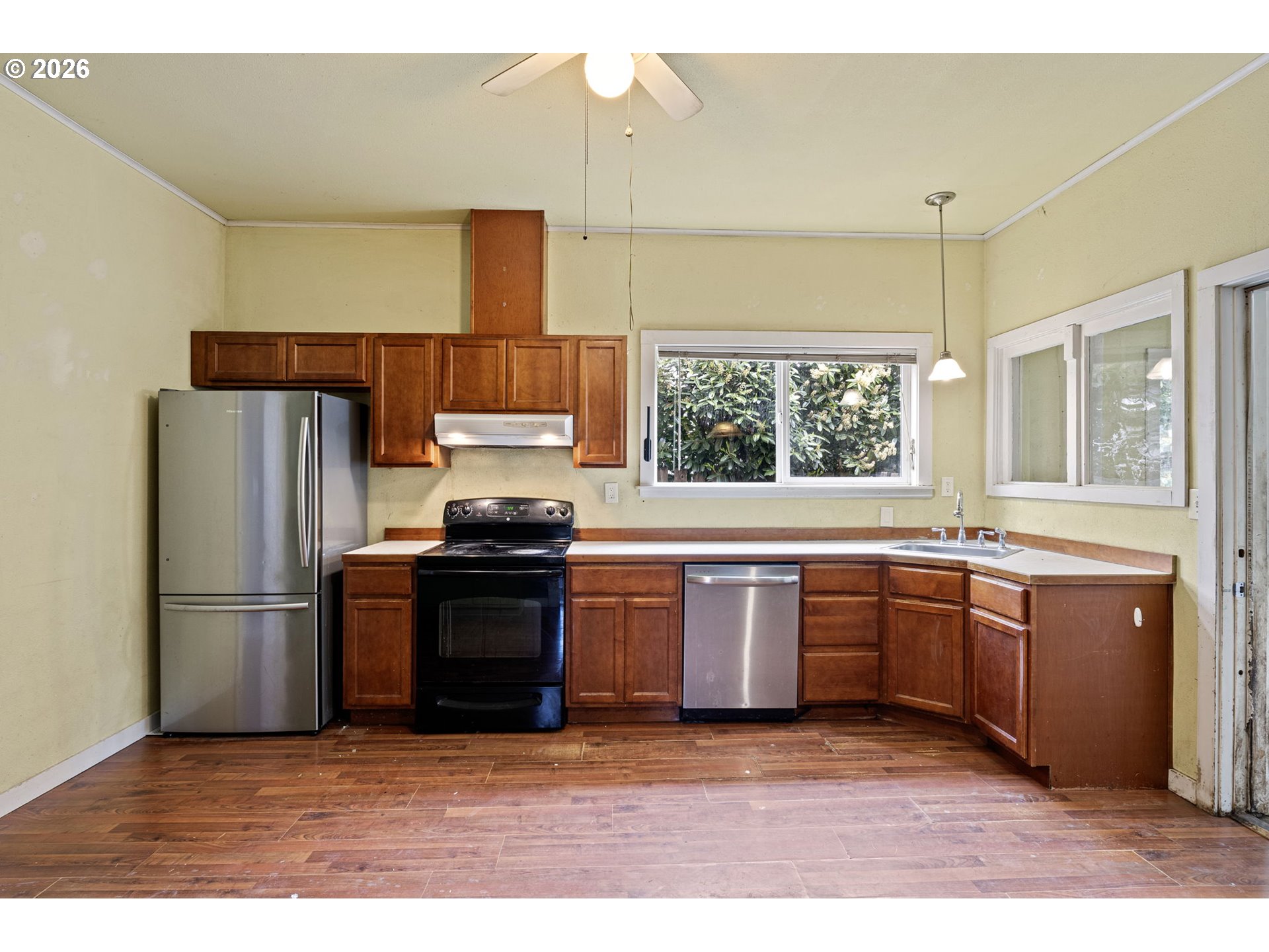 333 Madison Avenue Cottage Grove, OR 97424 - Photo 20 of 48