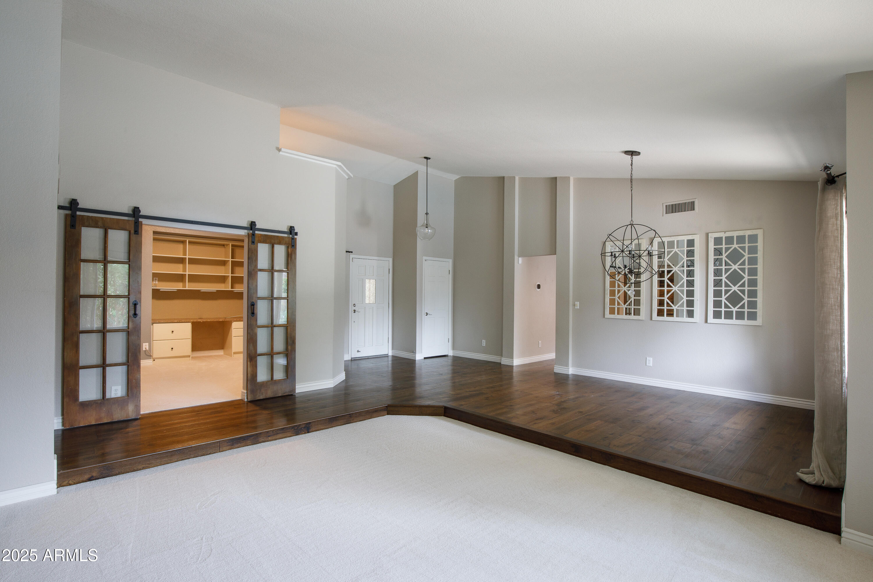 5317 East Kathleen Road Scottsdale, AZ 85254 - Photo 3 of 16 5317 E Kathleen-3