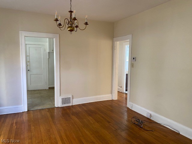 3278 Yorkshire Road Cleveland, OH 44118 - Photo 13 of 21 Gallery Image 13