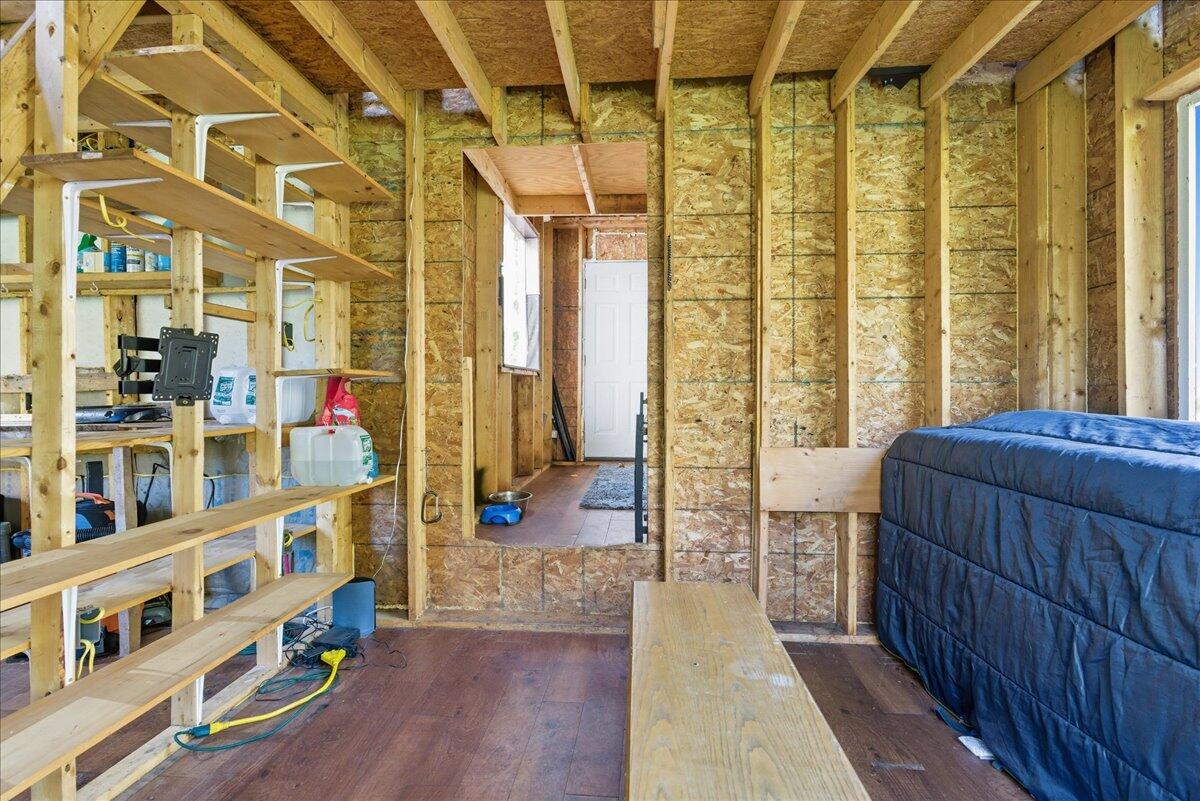 463 Clover Mill Road Farmington, ME 04938 - Photo 5 of 29 Living Space