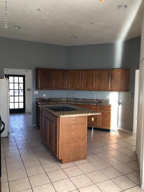 302 Cuenta Court Rio Rico, AZ 85648 - Photo 5 of 10