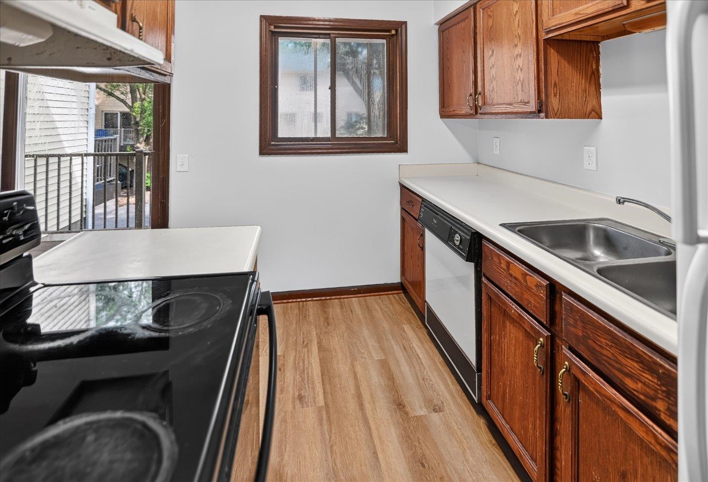 6866 Park Ridge Drive Madison, WI 53719 - Photo 11 of 31