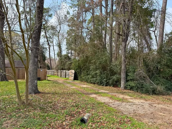 $400,000 | 30227 East Geneva Drive, Spring, TX 77386