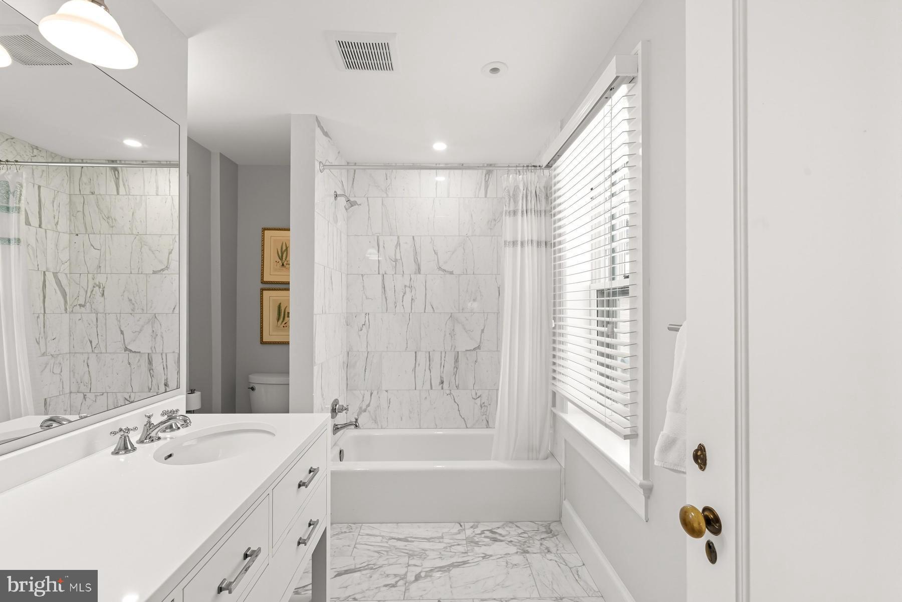 8612 Tilghman Island Road Wittman, MD 21676 - Photo 38 of 76 Full Bath
