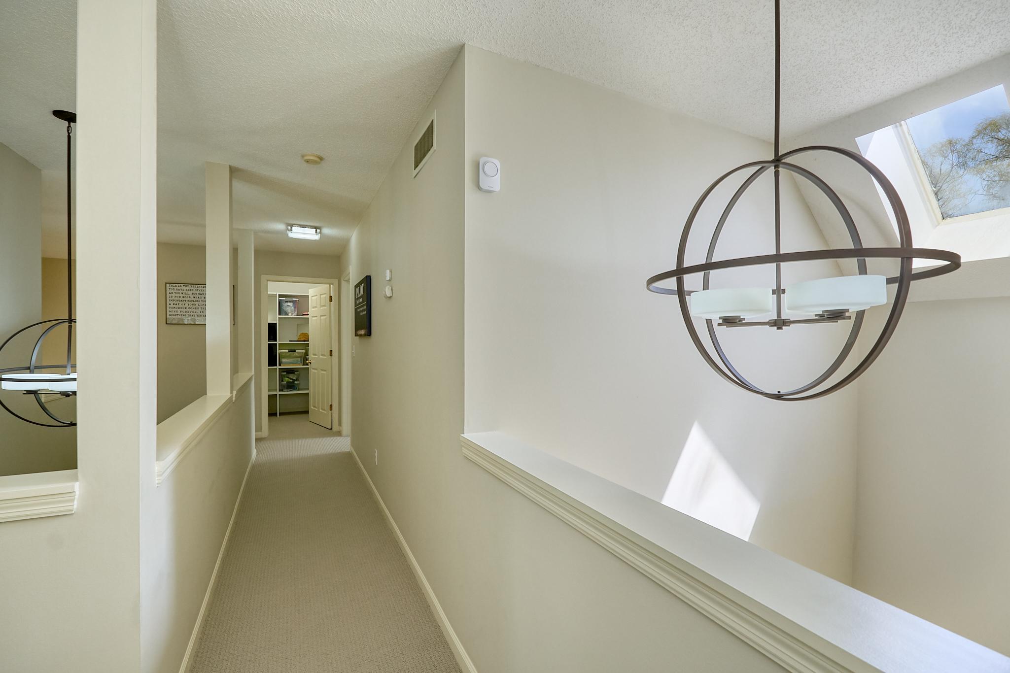 1501 Hollybrook Road Wayzata, MN 55391 - Photo 25 of 33 Gallery Image 25
