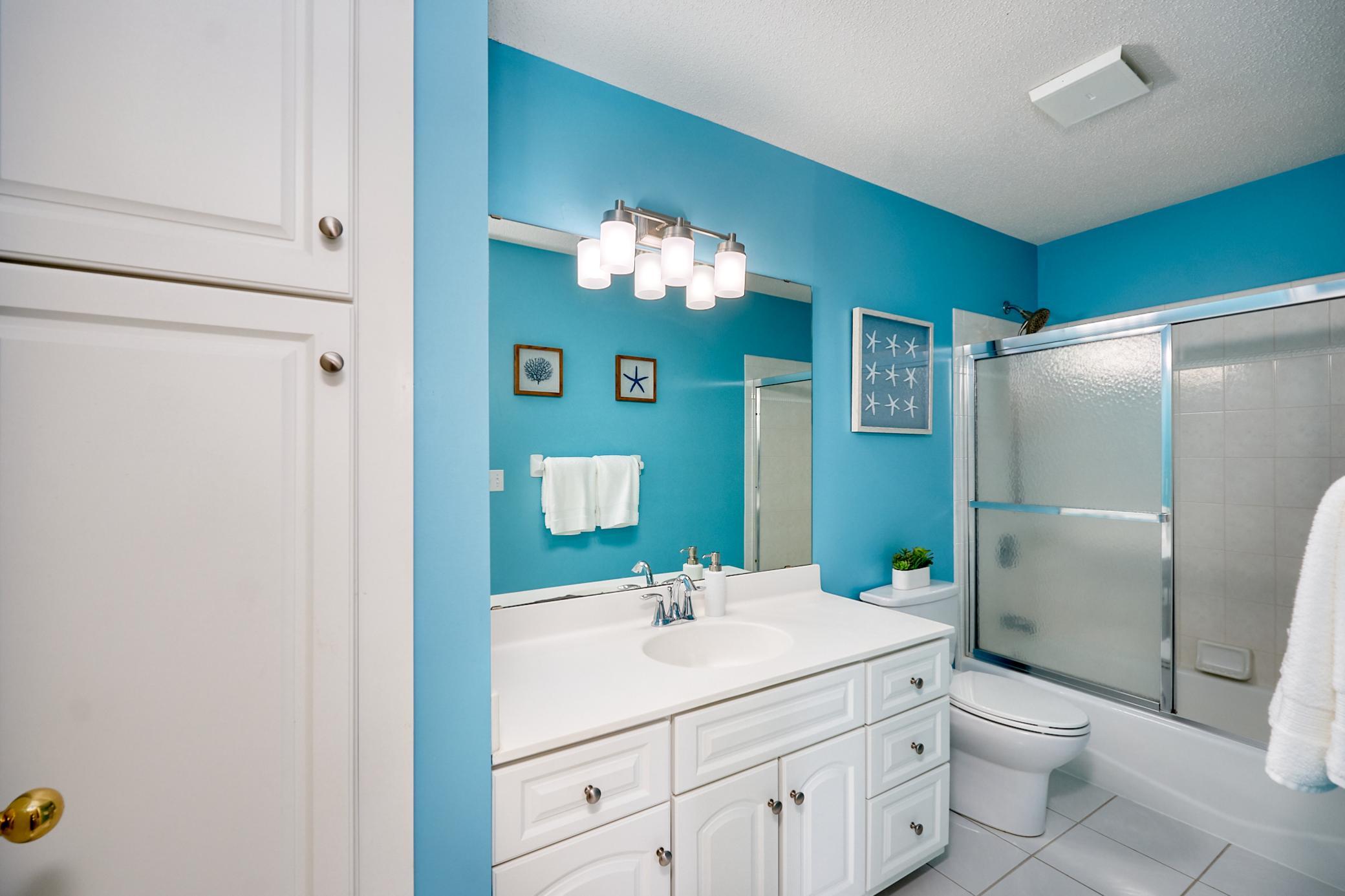 1501 Hollybrook Road Wayzata, MN 55391 - Photo 29 of 33 Gallery Image 29