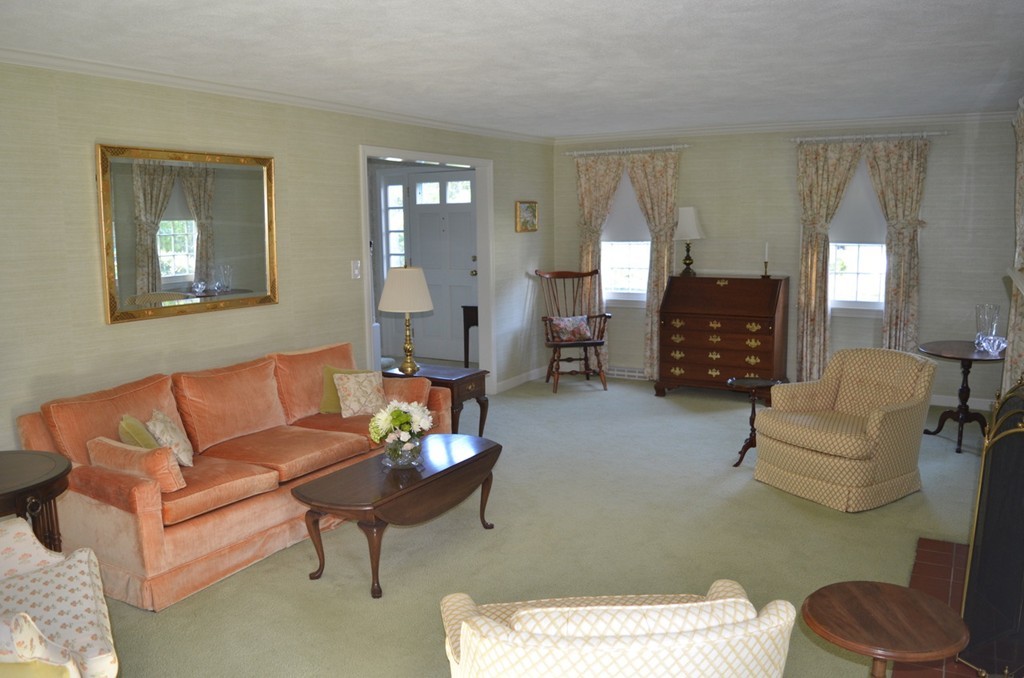 9 Butternut Road Westford, MA 01886 - Photo 9 of 24