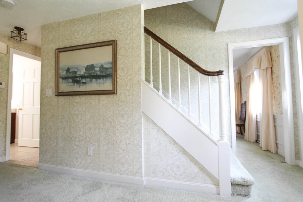 9 Butternut Road Westford, MA 01886 - Photo 10 of 24