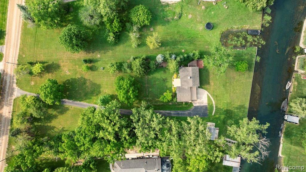 20859 Thorofare Road Grosse Ile, MI 48138 - Photo 2 of 53 Gallery Image 2