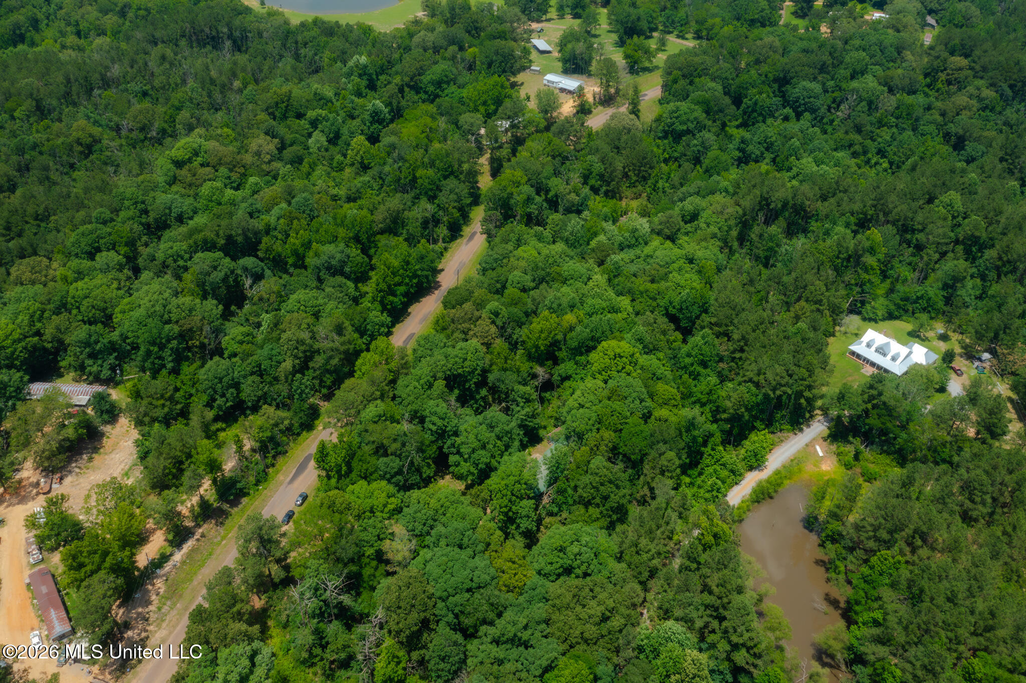 2007 Gallatin Road Crystal Springs, MS 39059 - Photo 4 of 6 DJI_0195