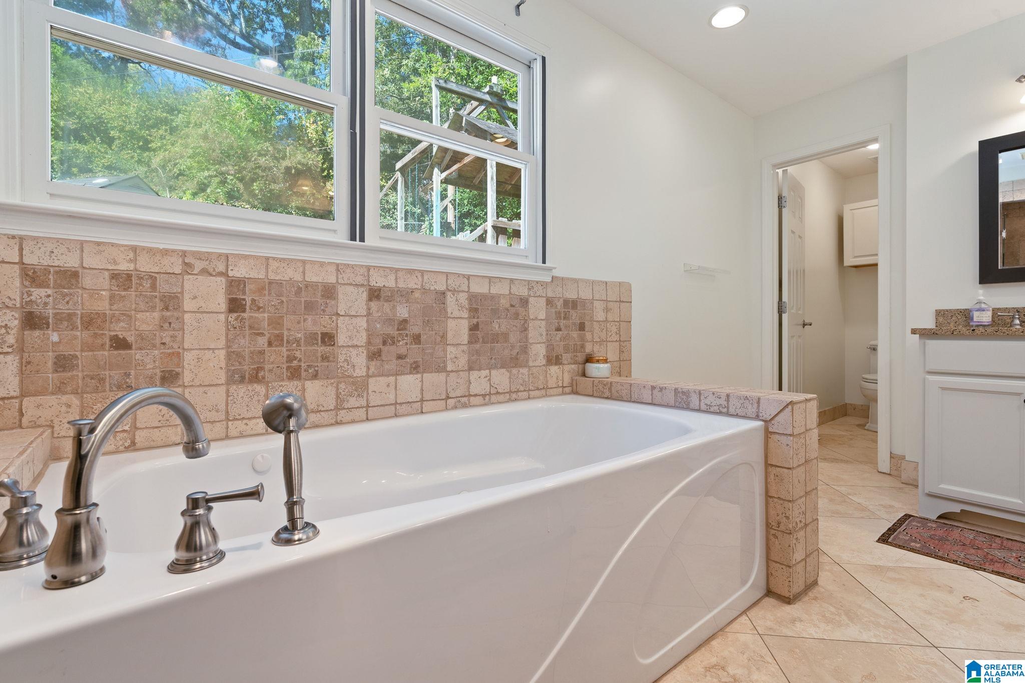 3628 Ridgecrest Road Birmingham, AL 35223 - Photo 25 of 49