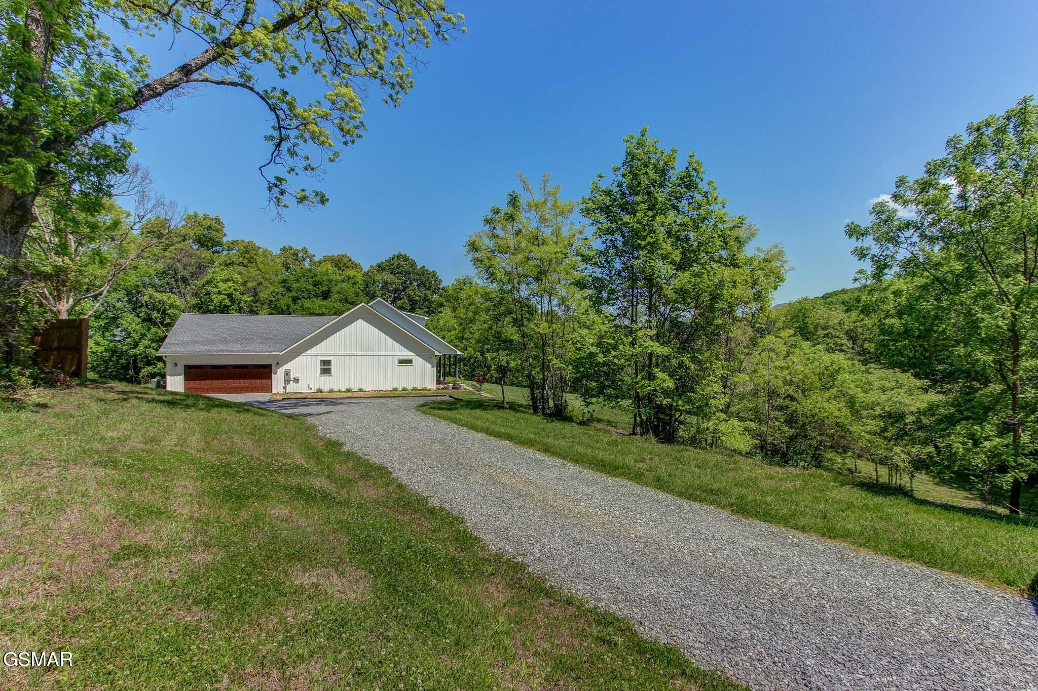 3882 Thomas Cross Road Sevierville, TN 37876 - Photo 54 of 80 Gallery Image 54