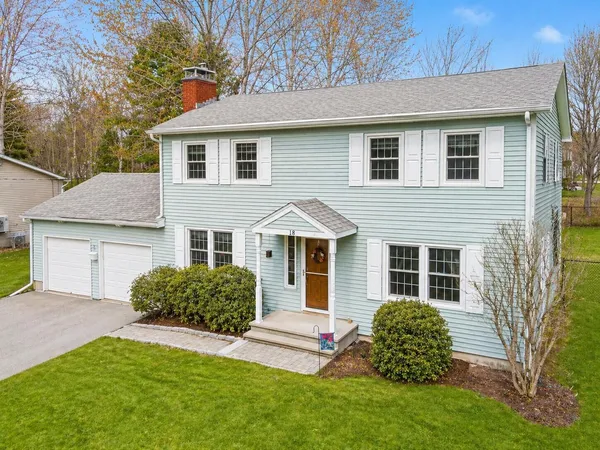 $429,000 | 18 Sunset Drive, Orono, ME 04473