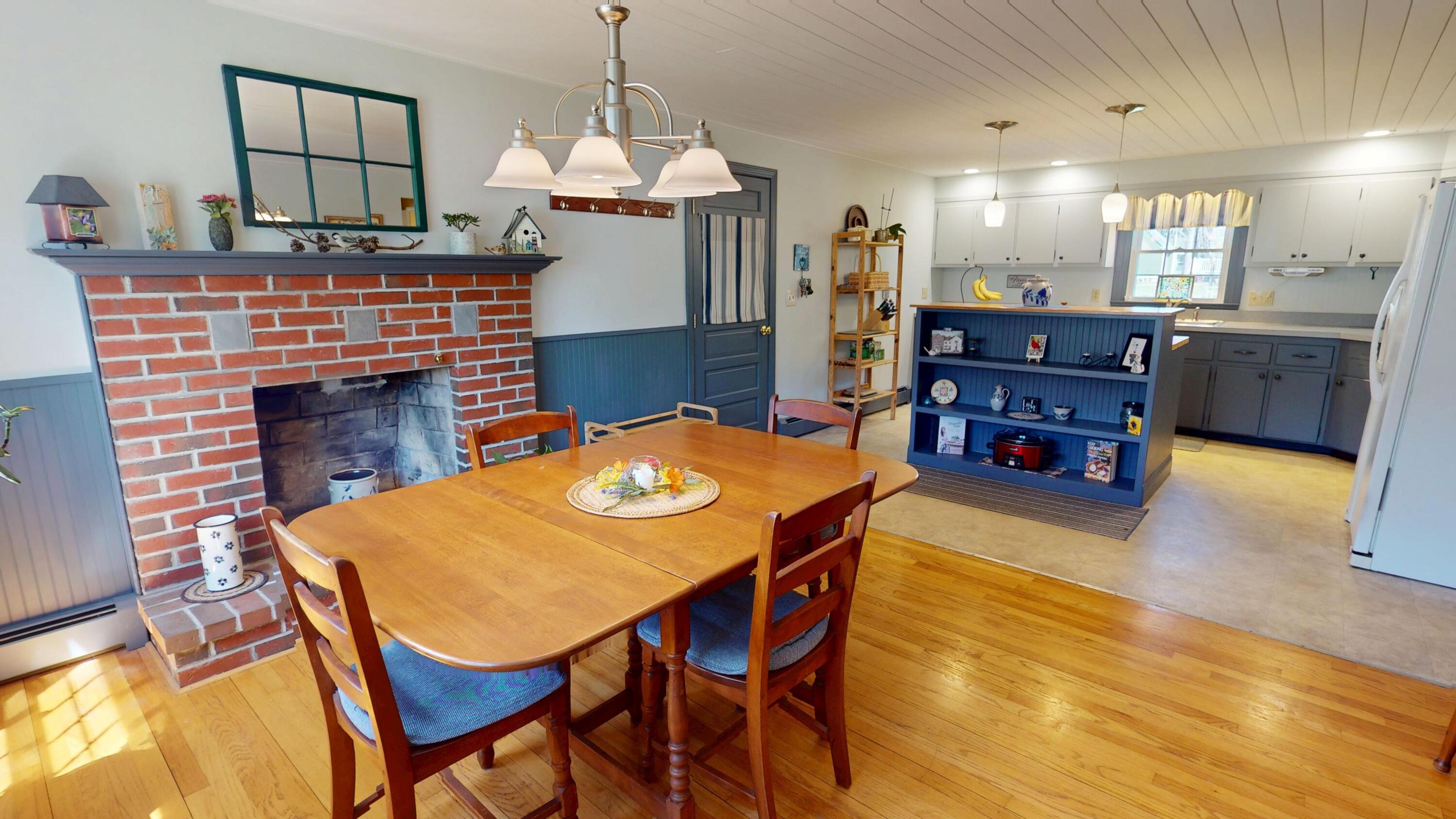 18 Sunset Drive Orono, ME 04473 - Photo 13 of 49 13