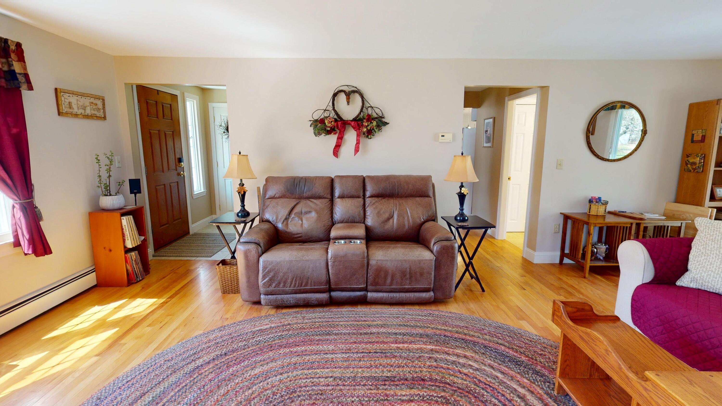 18 Sunset Drive Orono, ME 04473 - Photo 21 of 49 20