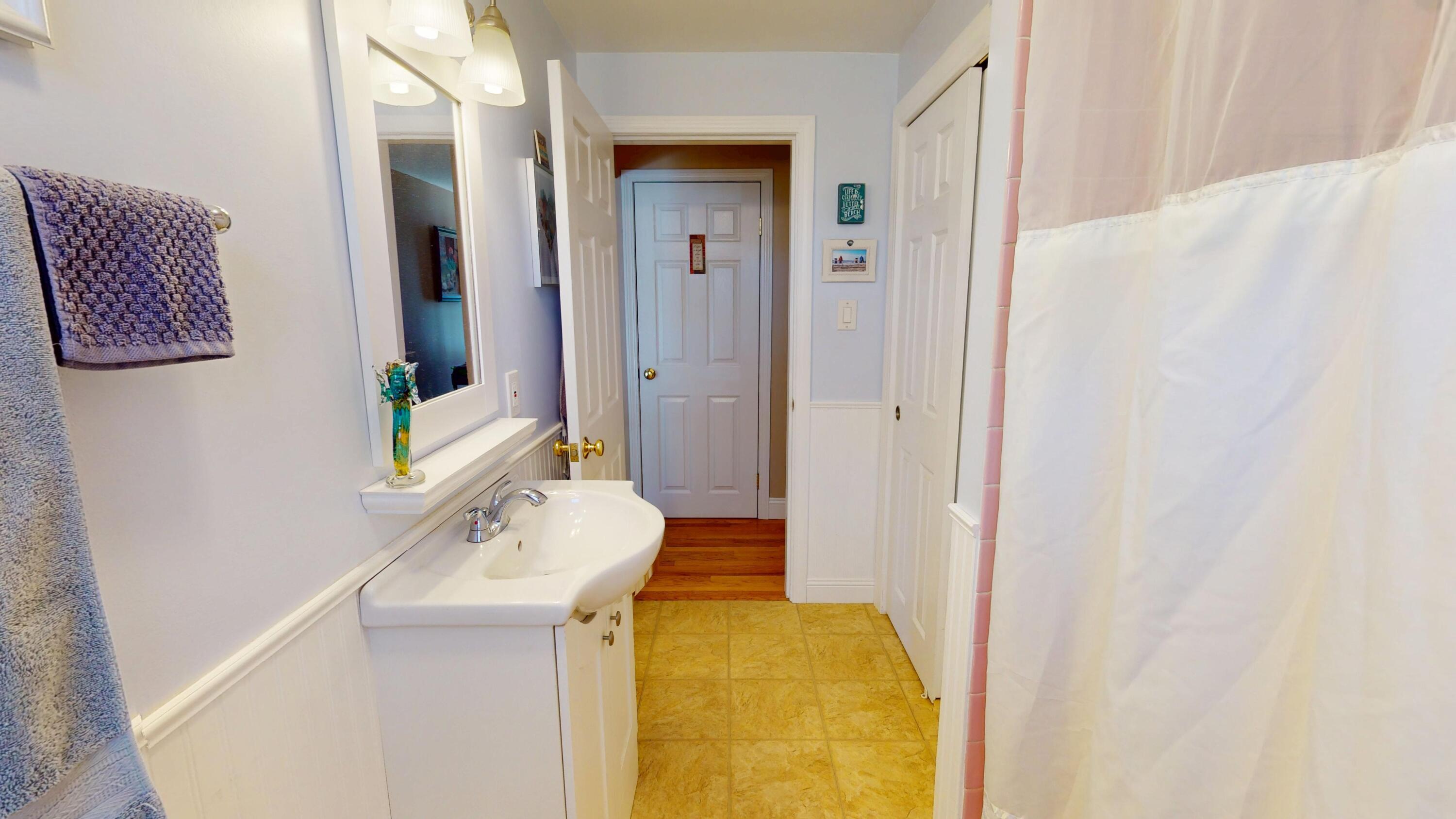 18 Sunset Drive Orono, ME 04473 - Photo 24 of 49 23