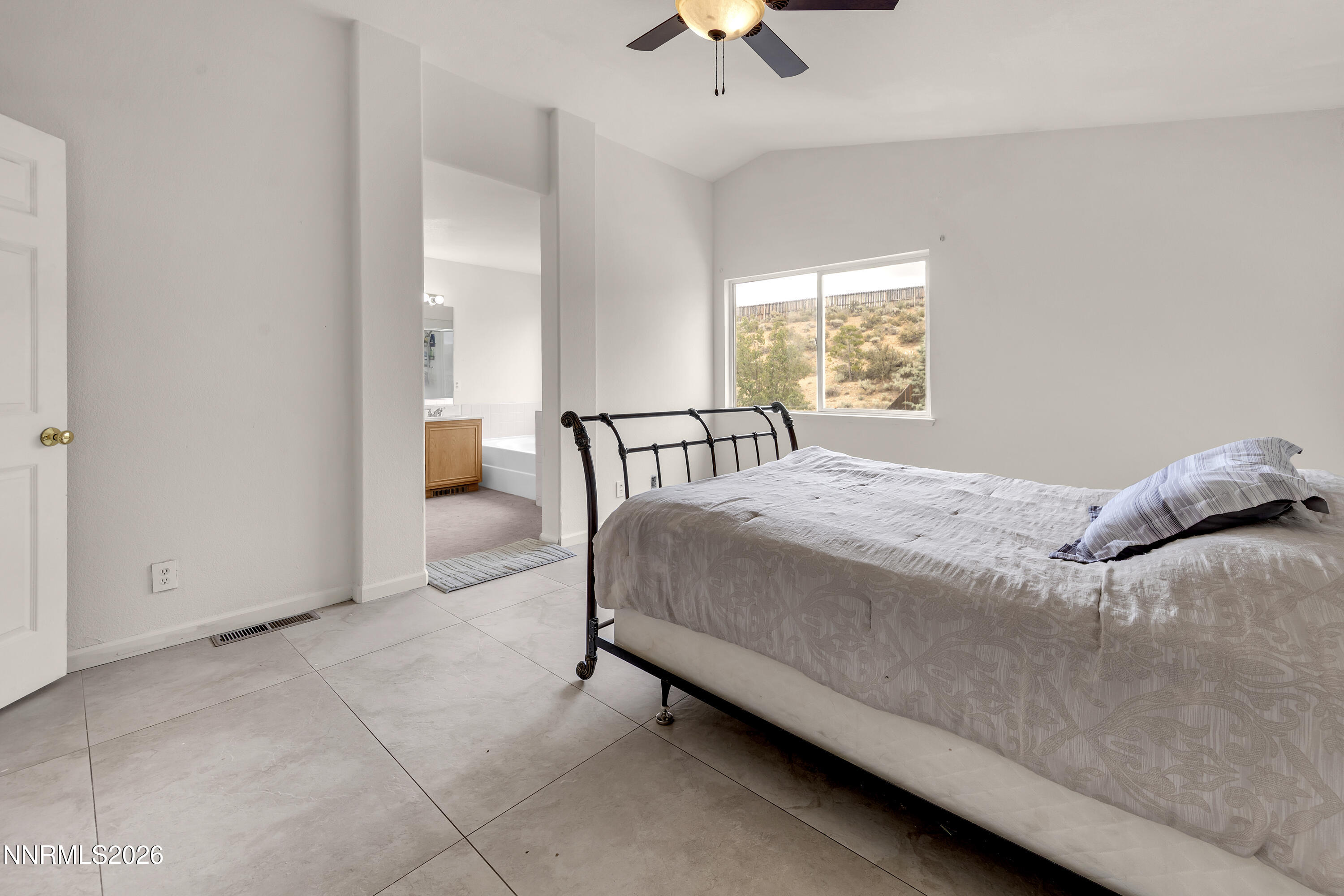 760 Burgundy Court Reno, NV 89506 - Photo 19 of 34 Burgundy760-018