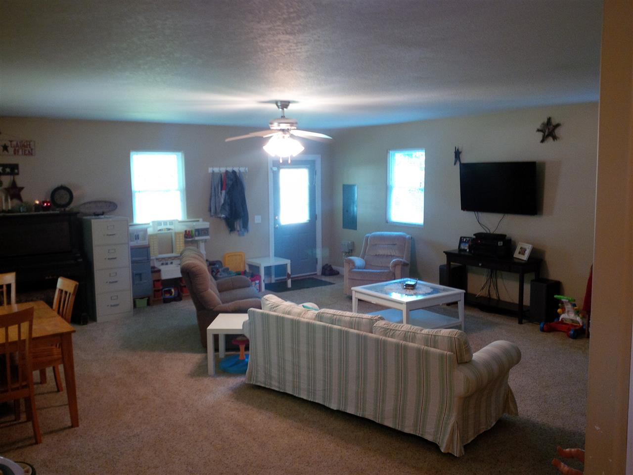 1201 Monroe Street Rochester, IN 46975 - Photo 5 of 13
