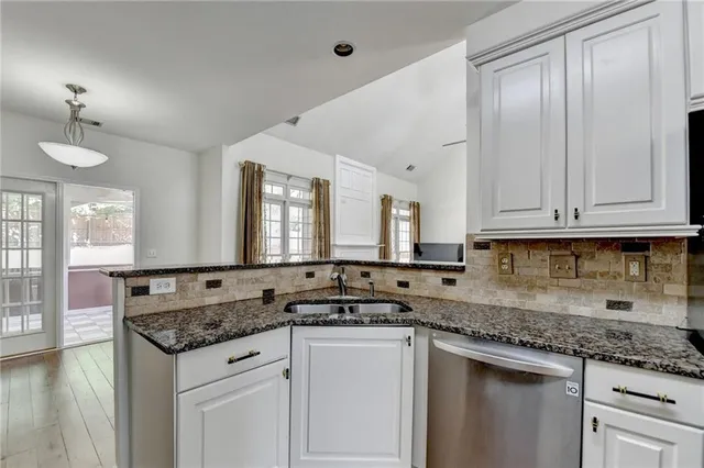 $625,000 | 1095 South Bethany Creek Drive, Alpharetta, GA 30004