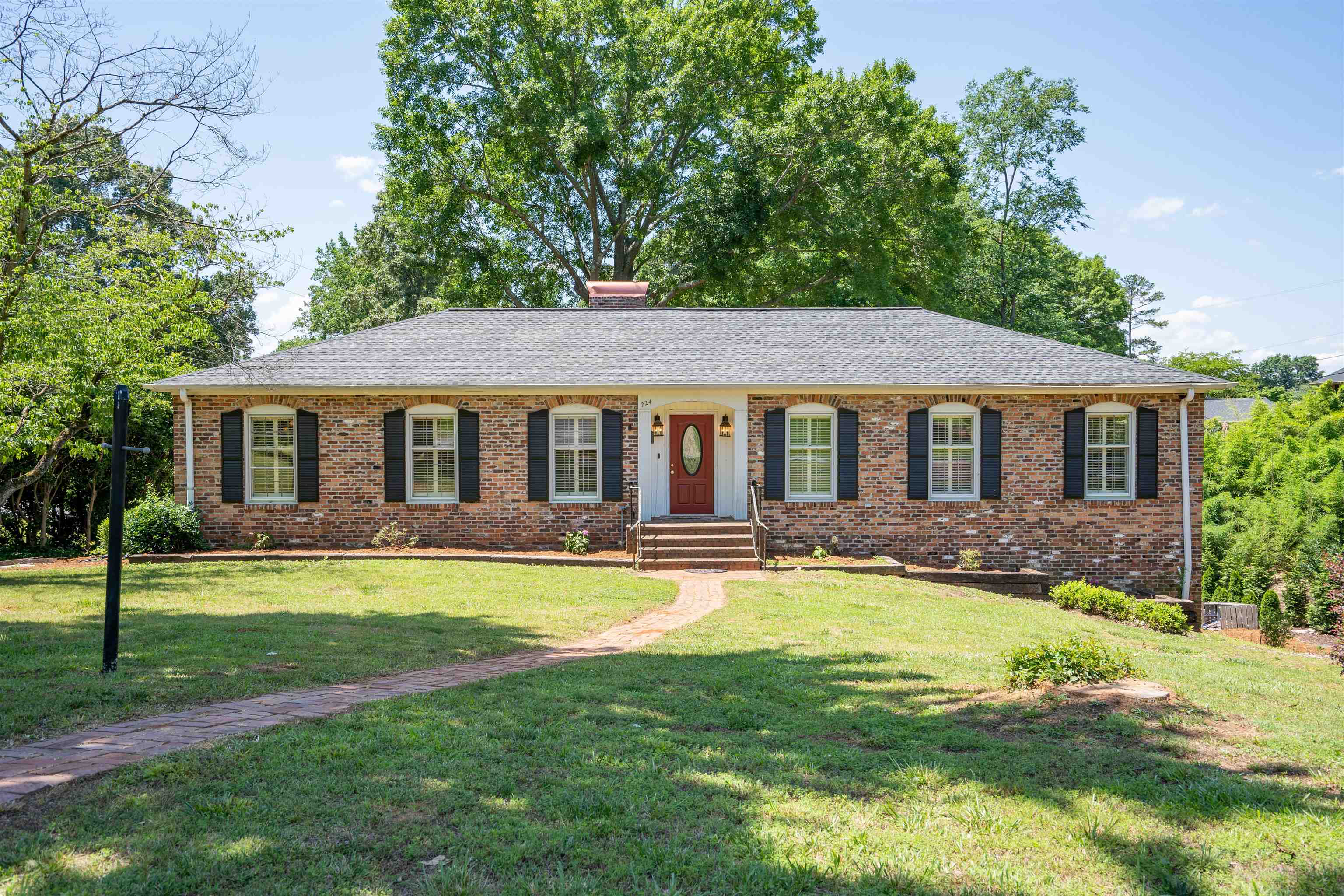 224 Emory Road Spartanburg, SC 29307 - Photo 1 of 35 Gallery Image 1