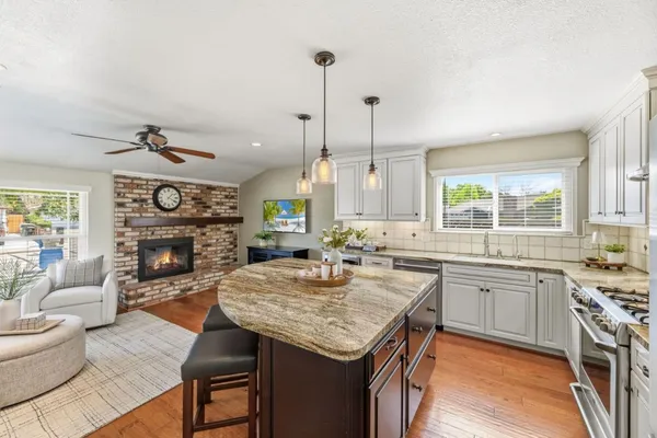 $1,749,000 | 711 Chatsworth Place, San Jose, CA 95128