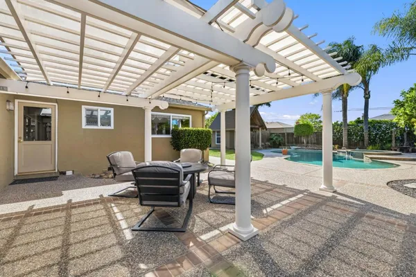 $1,749,000 | 711 Chatsworth Place, San Jose, CA 95128