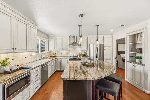 $1,749,000 | 711 Chatsworth Place, San Jose, CA 95128