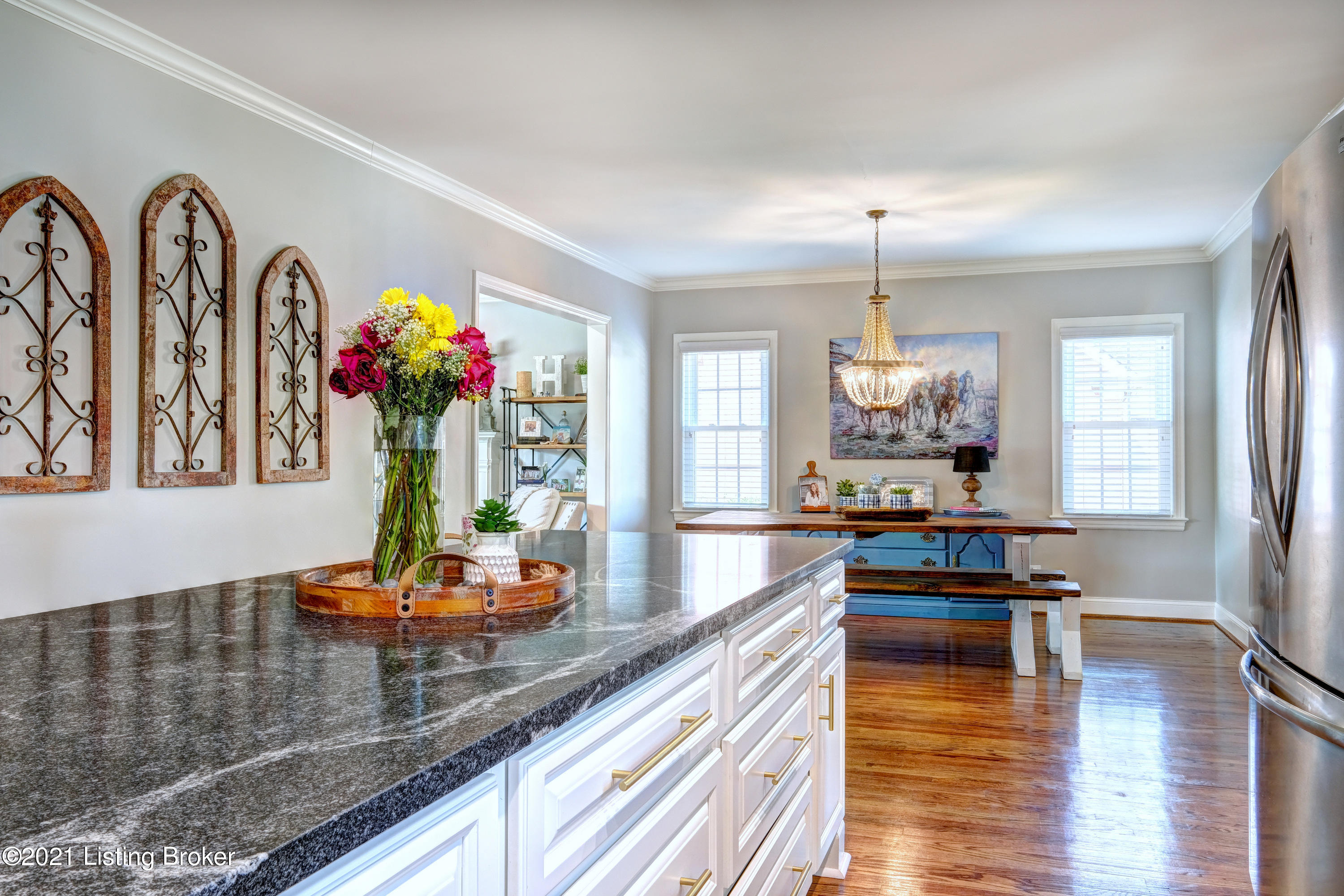 3608 Winchester Road Louisville, KY 40207 - Photo 13 of 32 1 Kelly #20