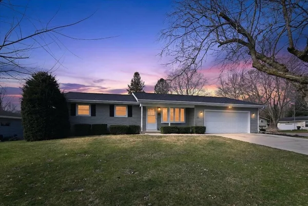 $385,000 | 499 Hyland Drive, Stoughton, WI 53589