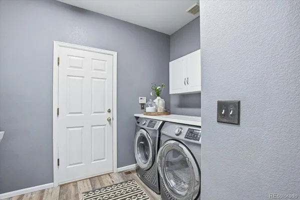 $834,900 | 10330 Lions Path, Lone Tree, CO 80124