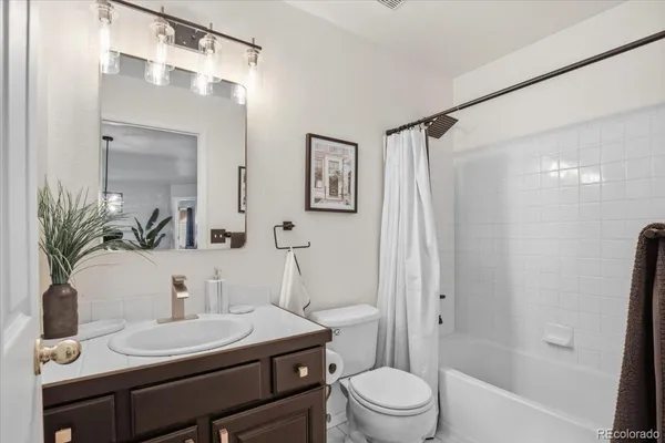 $834,900 | 10330 Lions Path, Lone Tree, CO 80124