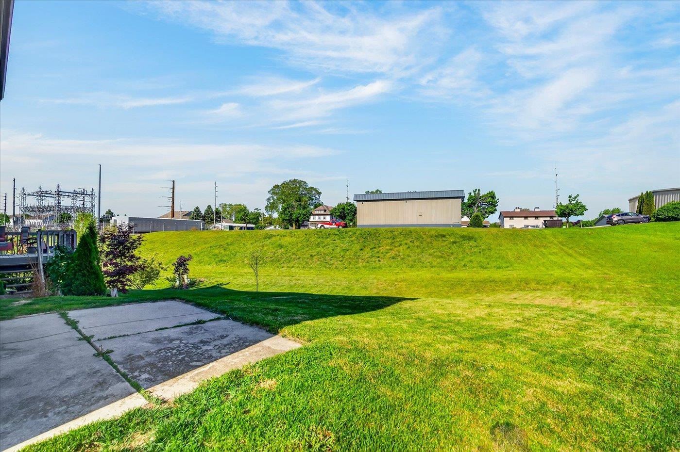823 Vista Ridge Drive Mount Horeb, WI 53572 - Photo 37 of 43
