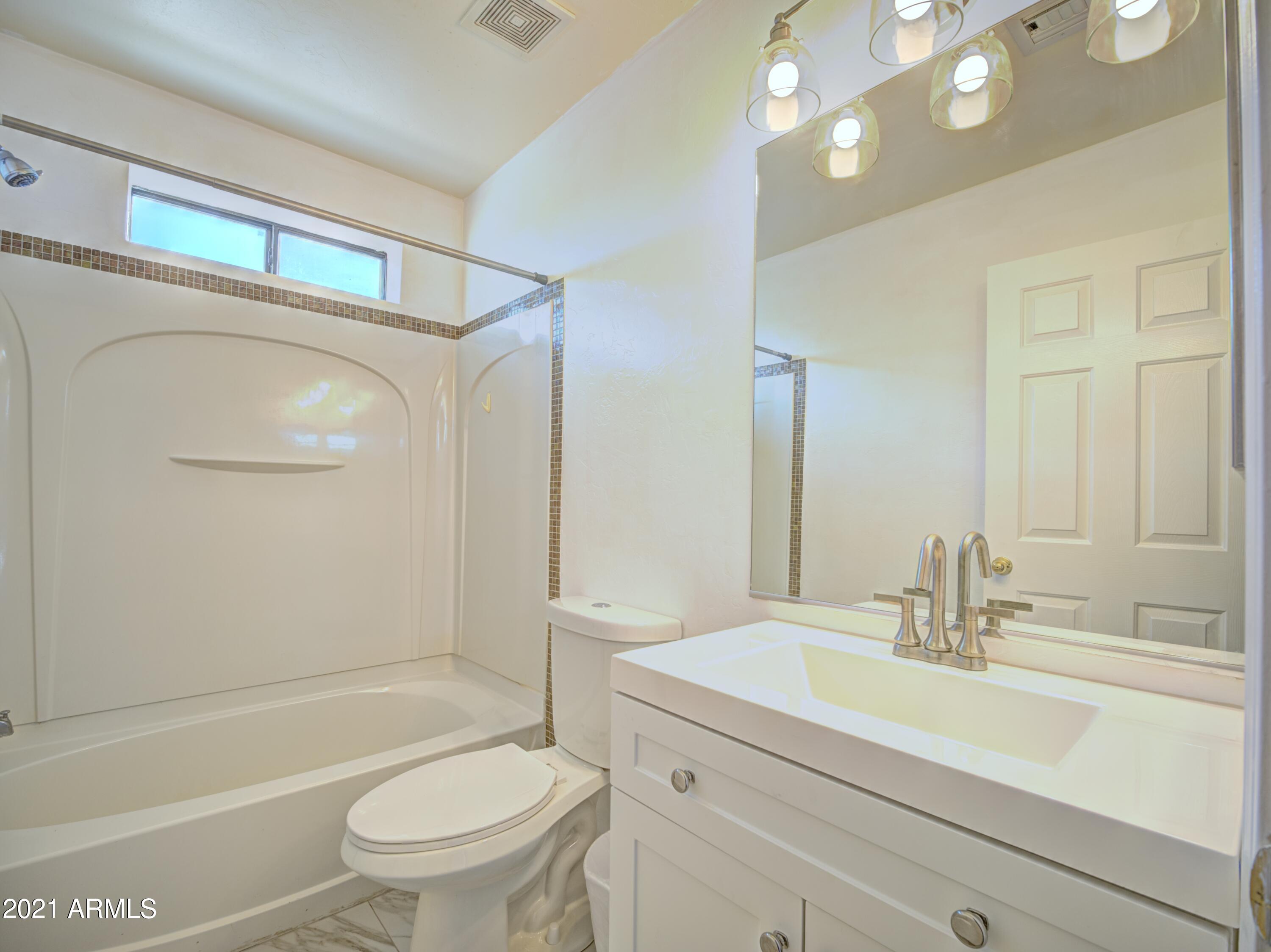 982 Circulo Tumbleweed Rio Rico, AZ 85648 - Photo 15 of 28 15