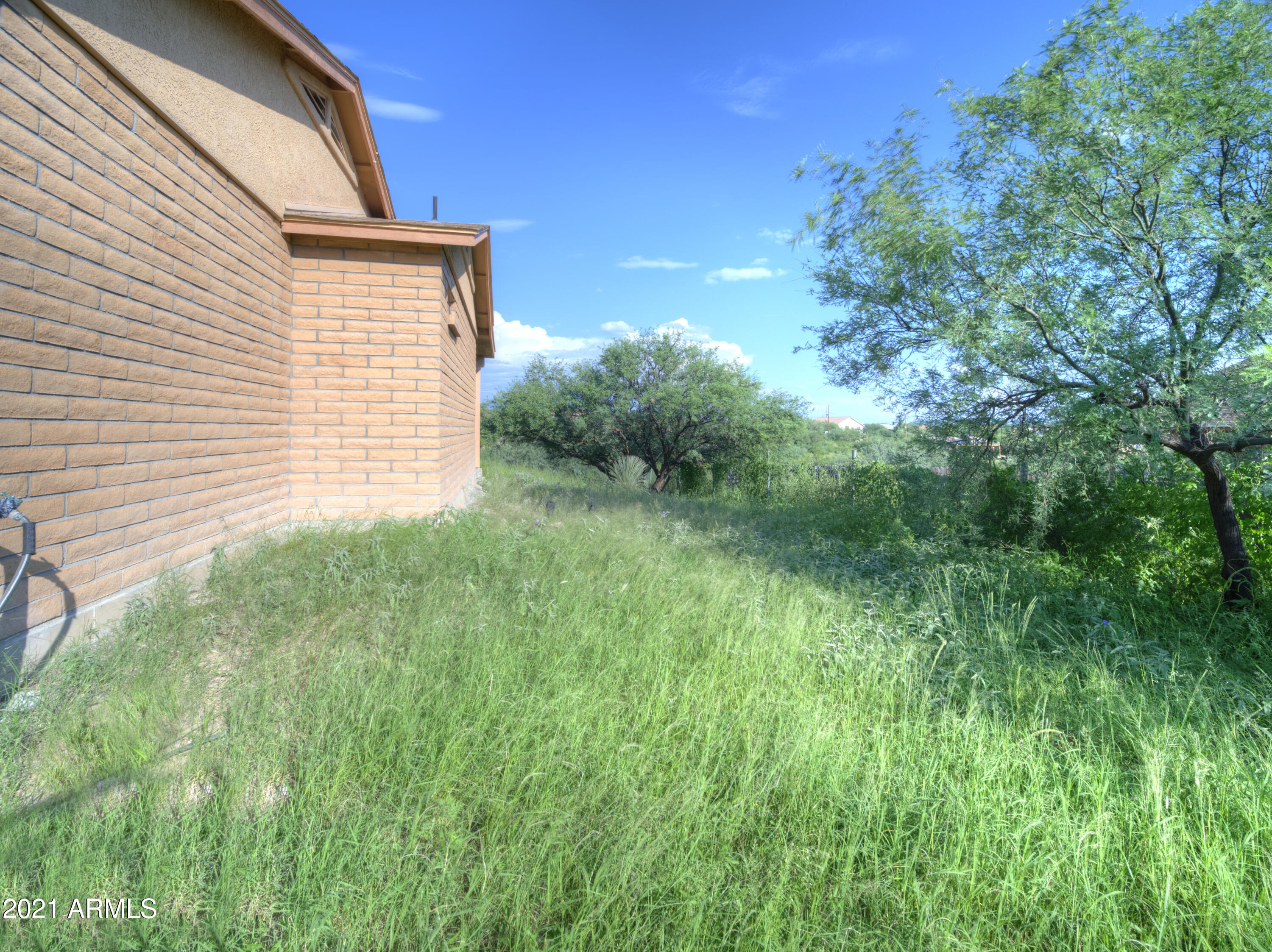 982 Circulo Tumbleweed Rio Rico, AZ 85648 - Photo 5 of 28 5