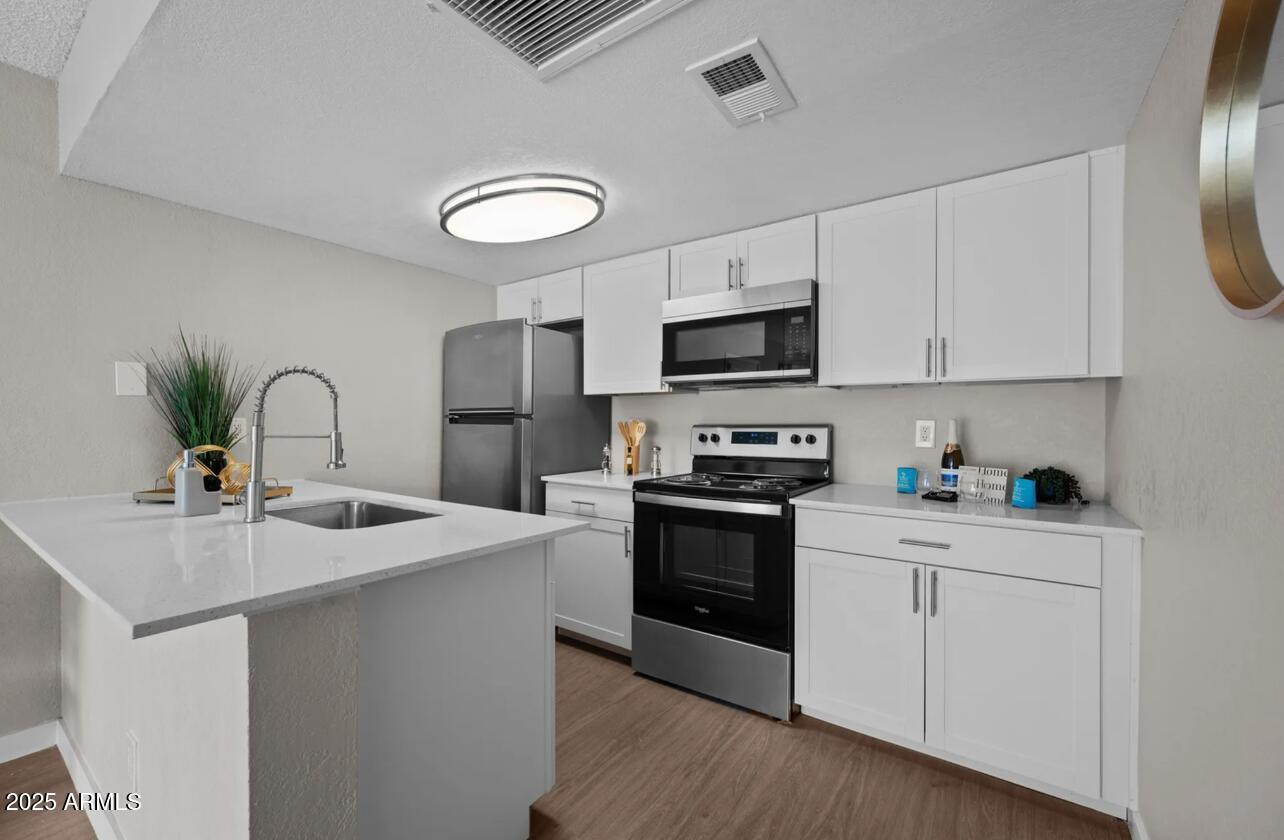 4620 West McDowell Road, Unit ST Phoenix, AZ 85035 - Photo 3 of 23 Photo #3