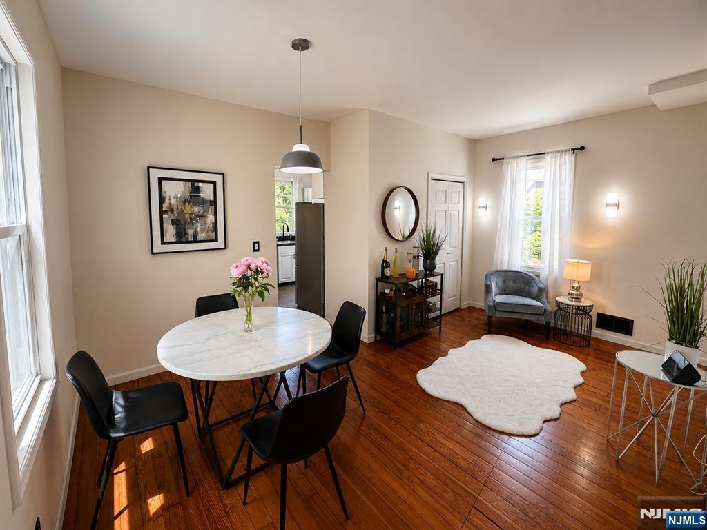 18 Garden Street Ridgefield Park, NJ 07660 - Photo 2 of 11