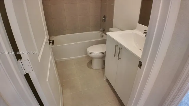 $2,200 | 35761 Southwest 178th Court, Unit 35761, Homestead, FL 33034