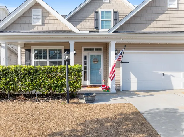 $415,000 | 106 Cooks Rest Lane, Moncks Corner, SC 29461