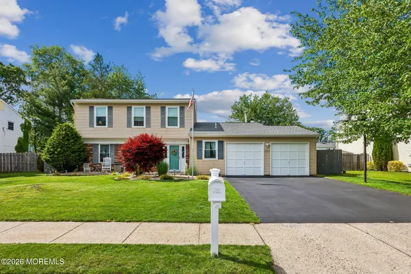 $699,000 | 7 Stowe Lane, Howell, NJ 07731