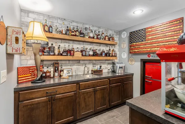 $554,900 | 1317 North Shadow Rock Drive, Andover, KS 67002