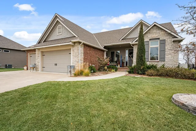 $554,900 | 1317 North Shadow Rock Drive, Andover, KS 67002