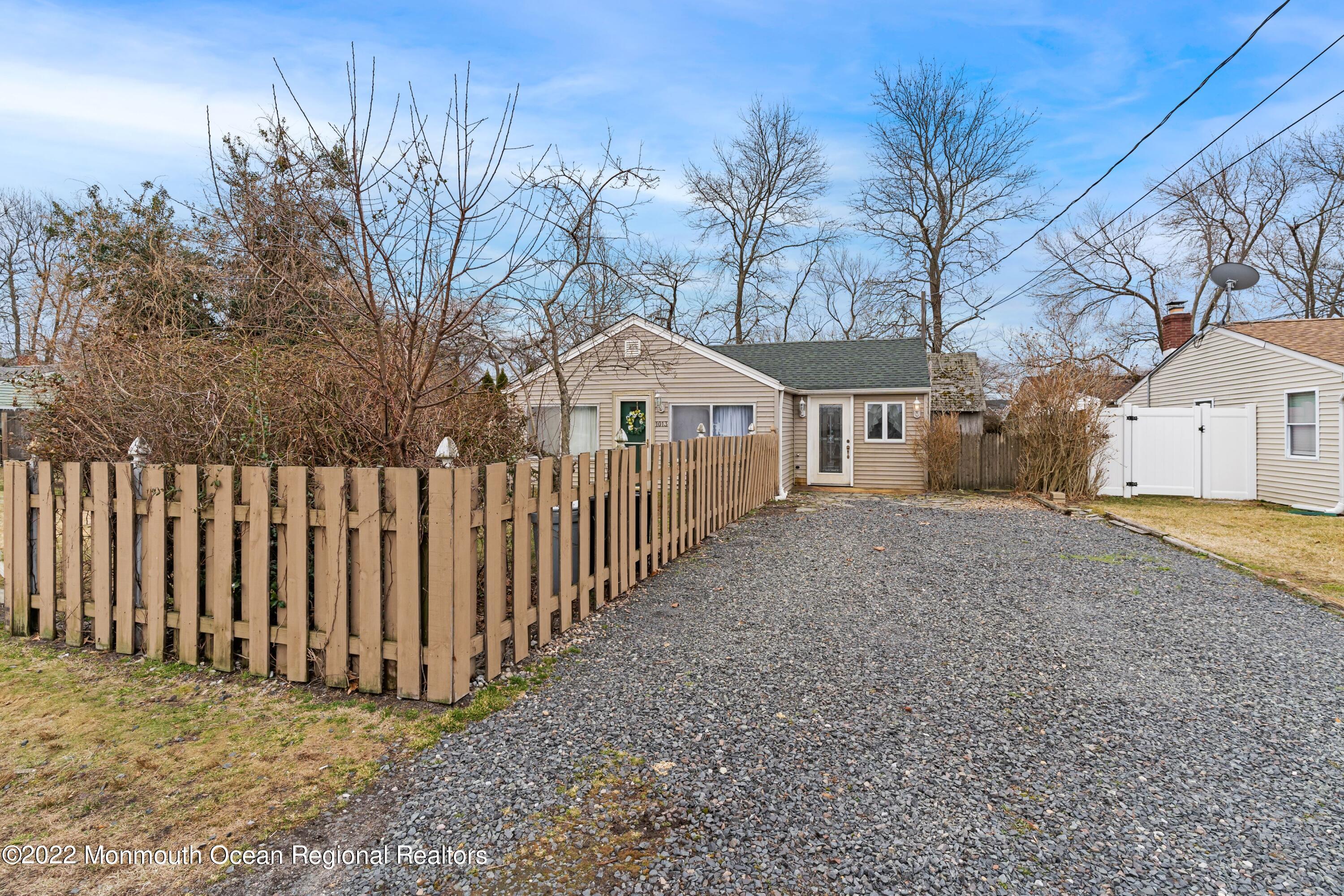 1013 Inland Road Forked River, NJ 08731 - Photo 3 of 13 006_1013_INLAND_RD_367321_690189