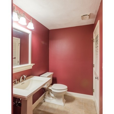 15 Delaware Road Medfield, MA 02052 - Photo 22 of 30 Gallery Image 22