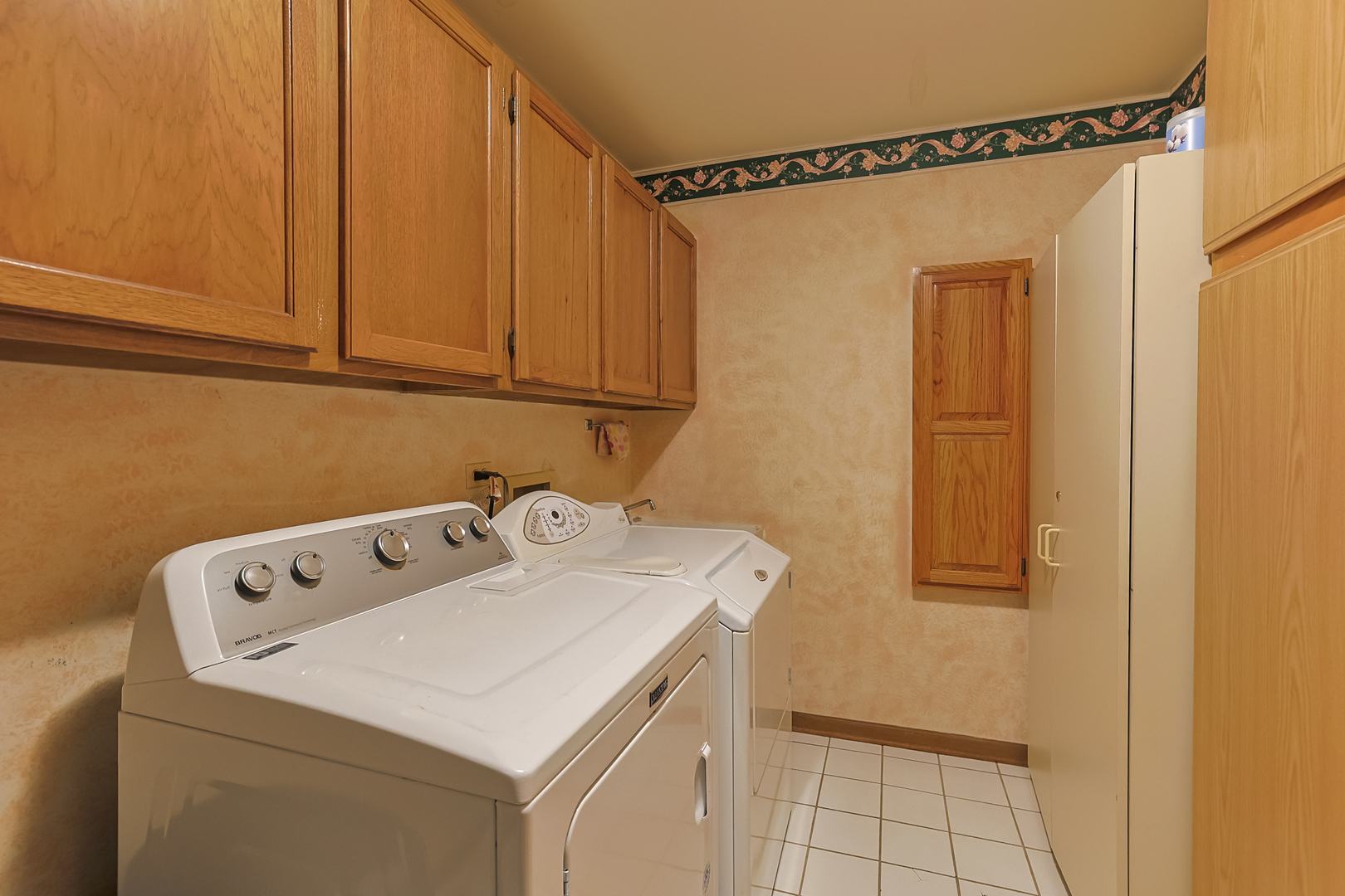 11414 West Algonquin Road, Unit F Huntley, IL 60142 - Photo 5 of 38 Gallery Image 5