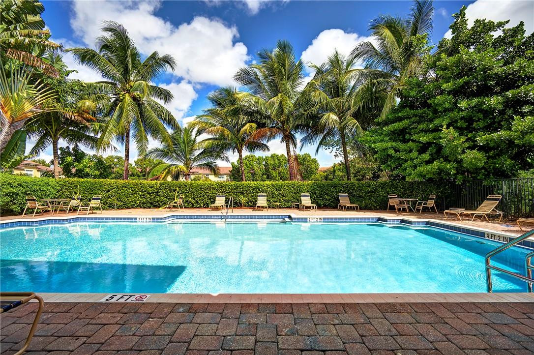 2851 Prospect Road, Unit 611 Tamarac, FL 33309 - Photo 3 of 31 Photo 3