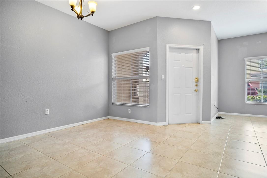 2851 Prospect Road, Unit 611 Tamarac, FL 33309 - Photo 5 of 31 Photo 5