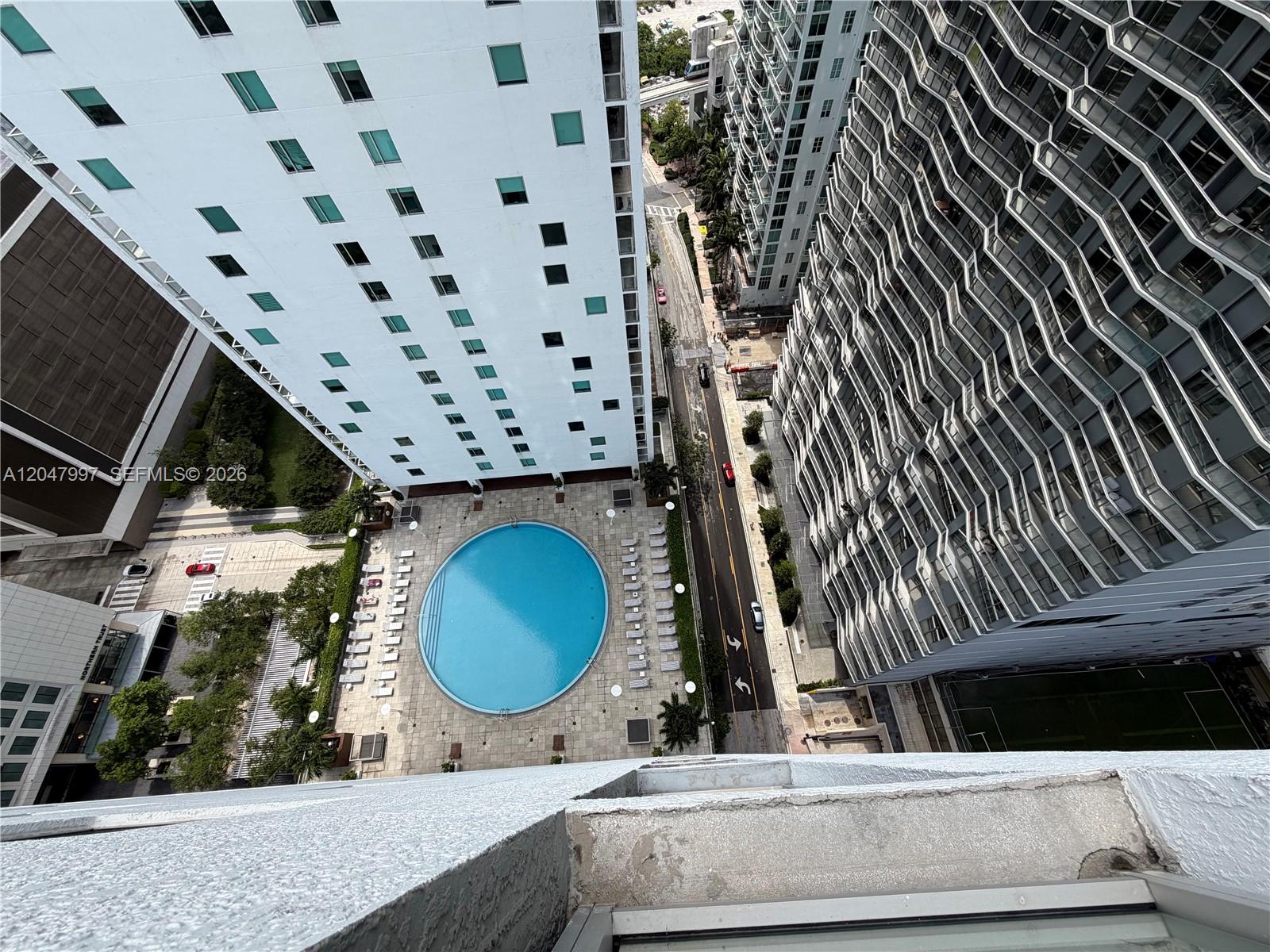 500 Brickell Avenue, Unit 2907 Miami, FL 33131 - Photo 3 of 31