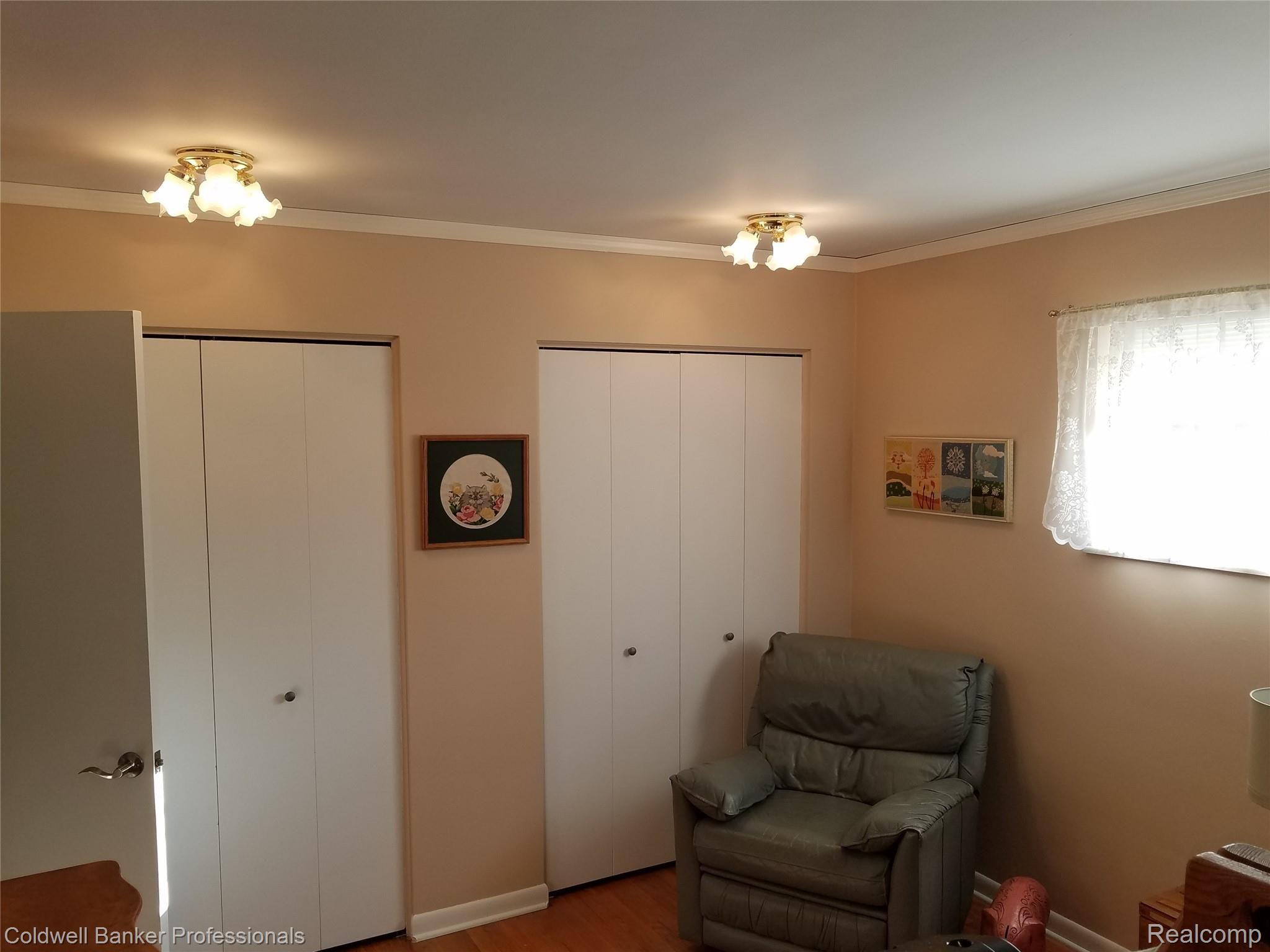 875 North Baldwin Road Oxford, MI 48371 - Photo 36 of 59 20190611_192436.jpg