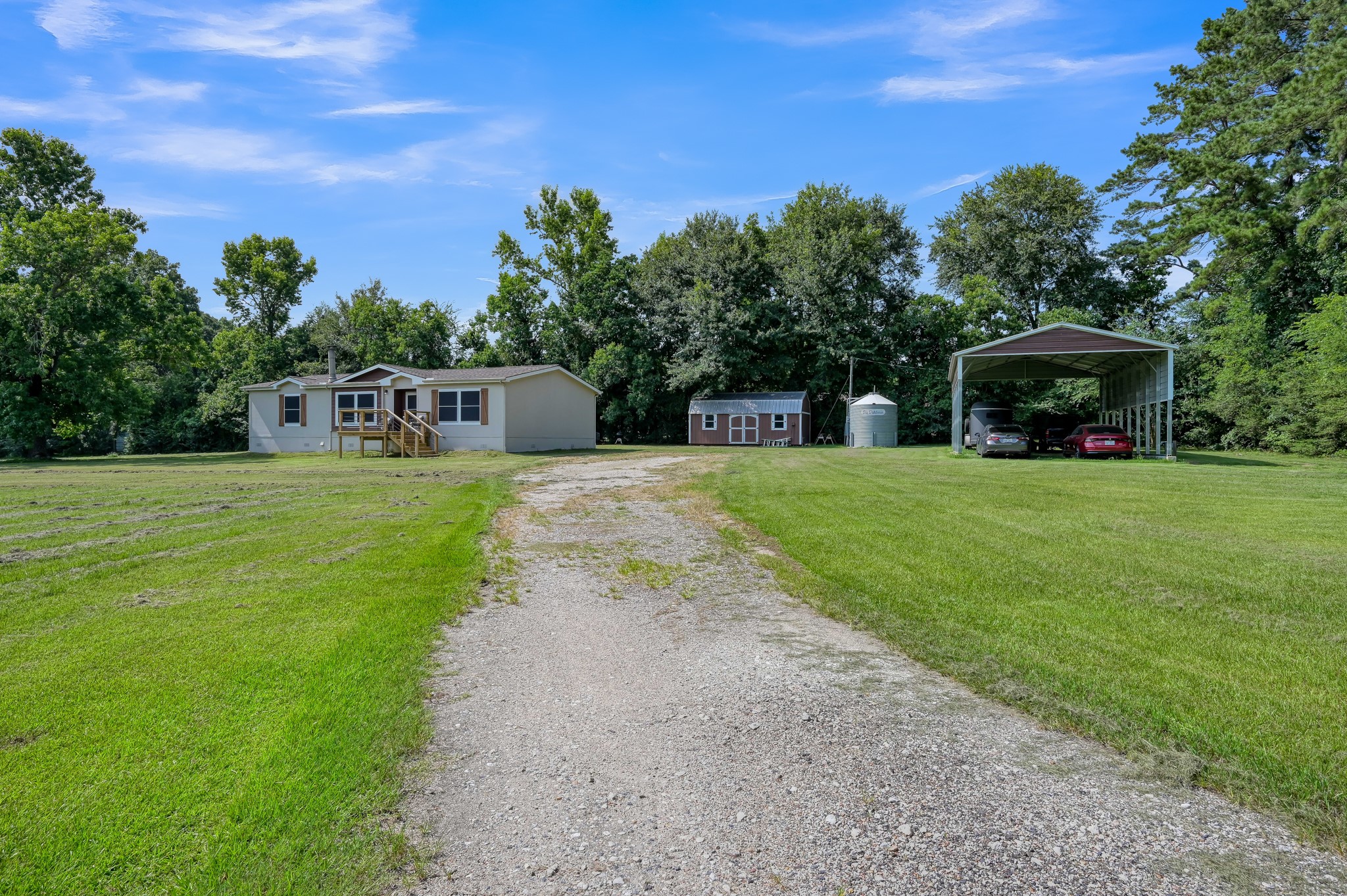17055 Rogers Road New Waverly, TX 77358 - Photo 4 of 44