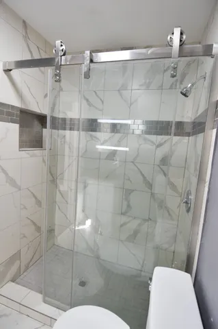 $1,300 | 807 7th Street, Unit 2, Galveston, TX 77550